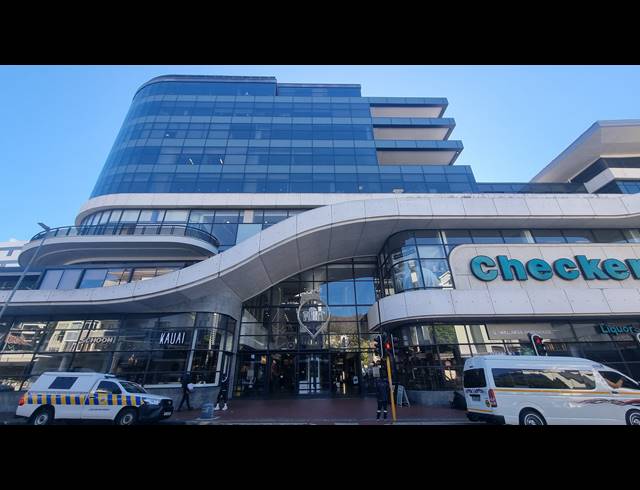 148M² OFFICE TO LET IN SEA POINT
